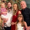 Filha de Roberto Justus, Rafaella passa Natal com pai, Ana Paula Siebert e irmã Vicky
