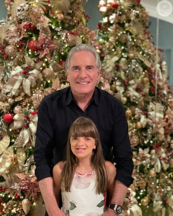 Roberto Justus comemora o Natal ao lado da filha Rafaella Justus, de 11 anos