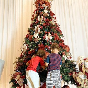 Andressa Suita passou o Natal com seus filhos com Gusttavo Lima