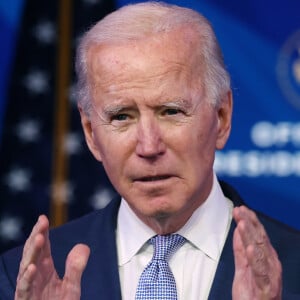 Atual Presidente, Biden chamou o episódio de ataque 'sem precedentes' à democracia: 'O que estamos vendo é um pequeno número de extremistas dedicados à ilegalidade. Isso não é dissidência. É desordem'