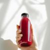 Suco detox pode ser feito com frutas vermelhas