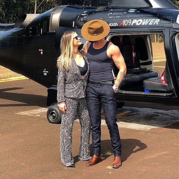 Os fãs de Gusttavo Lima enlouqueceram depois que fotos do cantor com a ex-mulher, Andressa Suíta