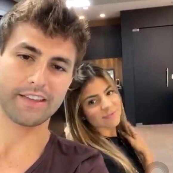 Web levanta rumor de affair com Rezende e Hariany Almeida