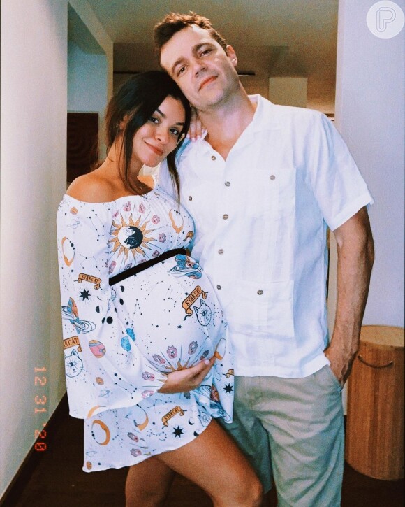 Talita Younan deu detalhes do nascimento da filha, fruto da relação com o diretor João Gomez 