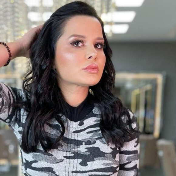 Maraisa corta o cabelo e exibe novo visual na web, em 06 de fevereiro de 2021