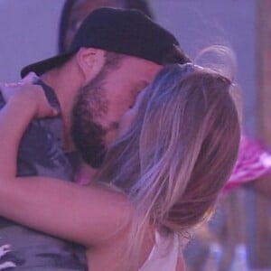 'BBB 21': Arcrebiano avaliou que Carla Diaz pode ajudar Arthur a se reencontrar no jogo