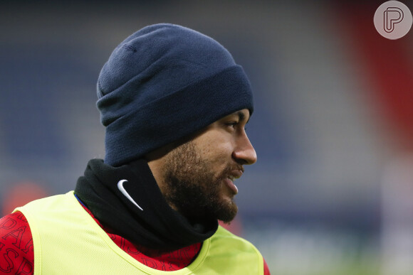 Neymar saiu machucado na vitória do PSG por 1 a 0 sobre o Caen pela Copa da França