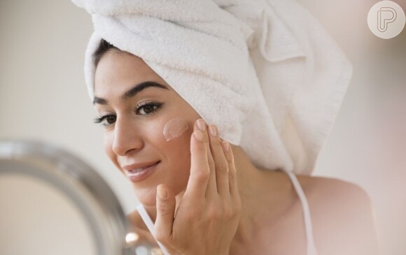 Para evitar o efeito rebote, é importante usar produtos apropriados para a sua pele