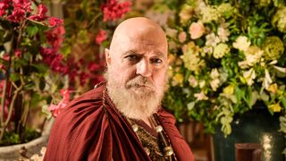 Novela 'Gênesis': tio de Nadi (Camila Rodrigues), sacerdote Kissare é assassinado