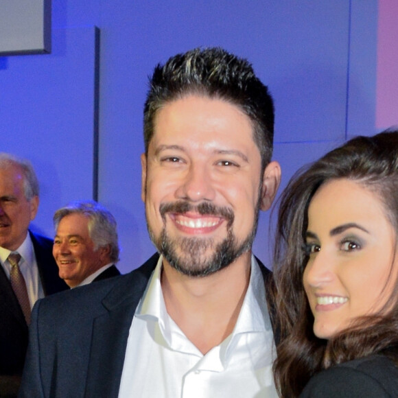 Noivo de Mari Palma, Phelipe Siani postou homenagem ao sogro