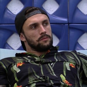 No 'BBB 21', Arthur dispara para Carla Diaz em DR: 'Não me chama de meu bem'