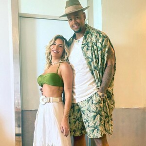 Lorena Improta e Léo Santana engataram namoro em 2017