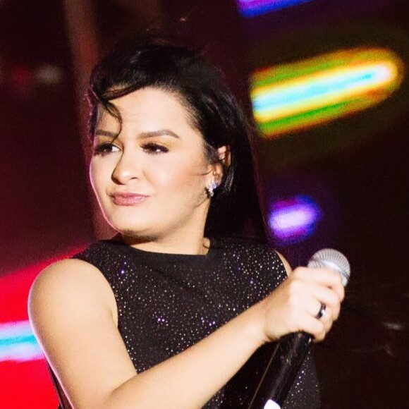 Maraisa mandou abraço para os pais do deputado estadual Ulysses Moraes, a quem está conhecendo melhor, em live: 'Sogros'