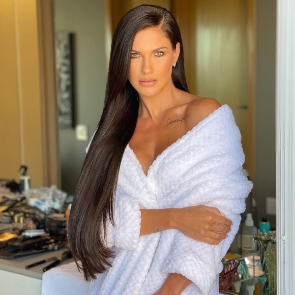 Andressa Suita citou uma famosa internacional conhecida pelos cabelos longos: 'Kim chorando'