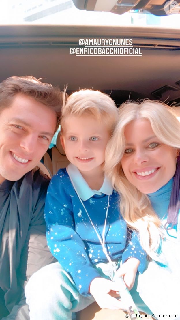 Karina Bacchi passeia com filho e marido após anúncio de crise no casamento