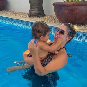 Marília Mendonça é mãe de Léo