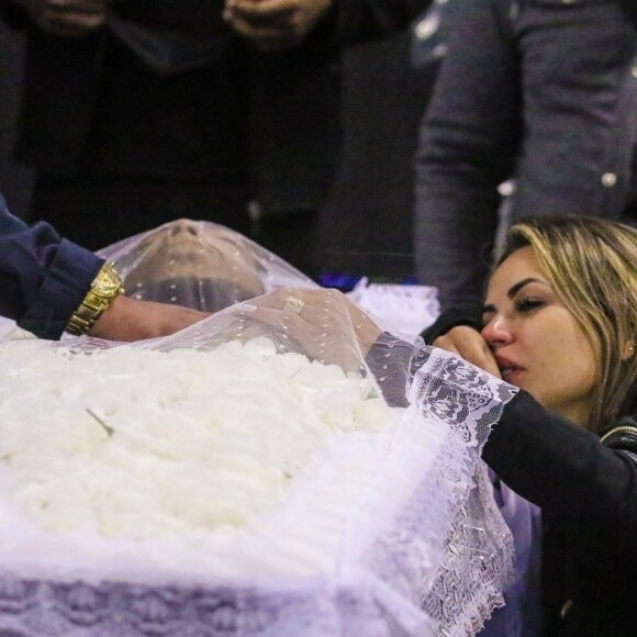 Droga sintética foi encontrada no sangue de MC Kevin, dizem peritos da Polícia Civil