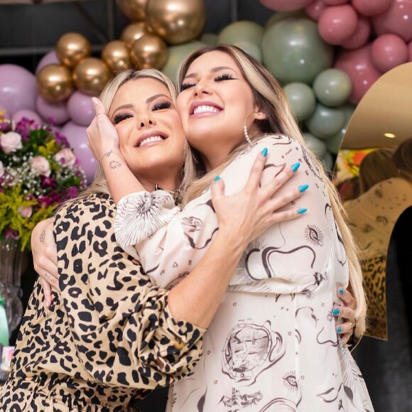 Sogra de Virgínia Fonseca aponta traços da influencer na neta: 'Boquinha da Vi, nariz do Zé'