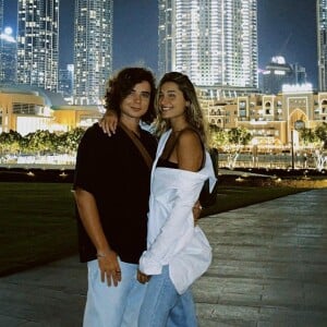 Sasha Meneghel e João Figueiredo visitaram o prédio mais alto do mundo em lua de mel em Dubai