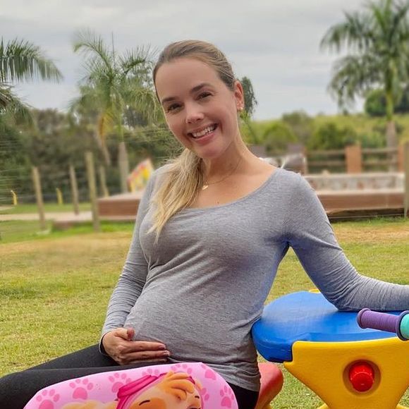 Thaeme está grávida de 25 semanas de sua segunda filha