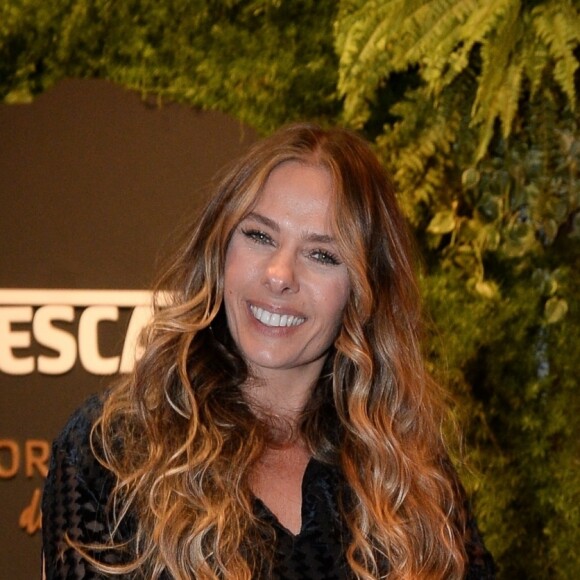 Contrato de Adriane Galisteu com Record só é válido para o Power Couple