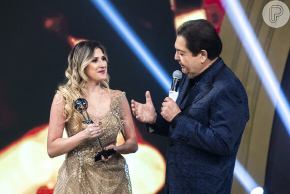 Dani Calabresa vai comentar as 'Videocassetadas', quadro que voltou à grade da Globo no 'SuperDança' após saída de Faustão