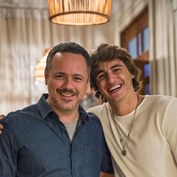 Lucas Capri é ator e tem 23 anos de idade