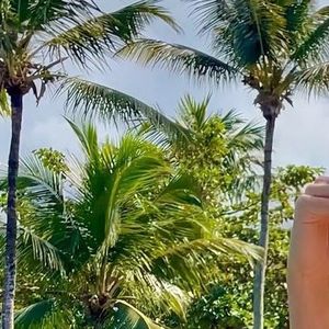 Sarah Andrade e Lucas Viana viajaram juntos para São Miguel dos Milagres