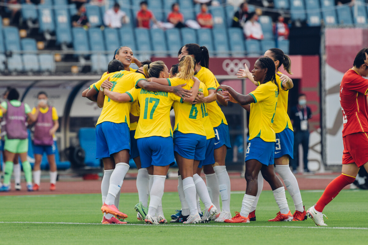 Seleção feminina de futebol é eliminada das Olimpíadas pelo Canadá