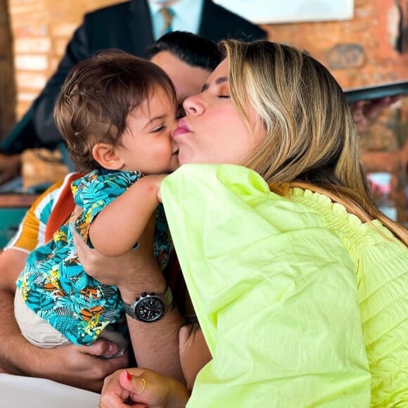 Marília Mendonça acompanhou de perto o crescimento do filho por causa da paralisação dos shows pela pandemia da Covid-19