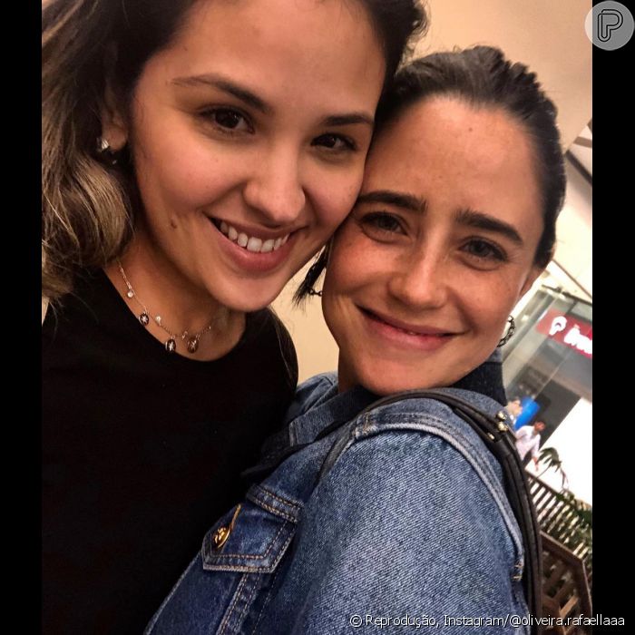 Fernanda Vasconcellos é outra amiga de Rafaella Oliveira, filha de Cristiana Oliveira