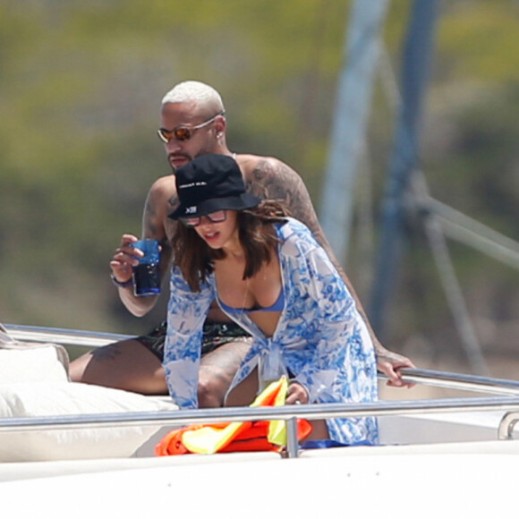 Neymar apresentou Bruna Biancardi para sua família, segundo o jornal 'Extra' em 5 de agosto de 2021