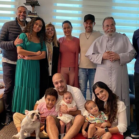 Camilla Camargo também é mãe de Julia, que completa 5 meses em 17 de agosto de 2021