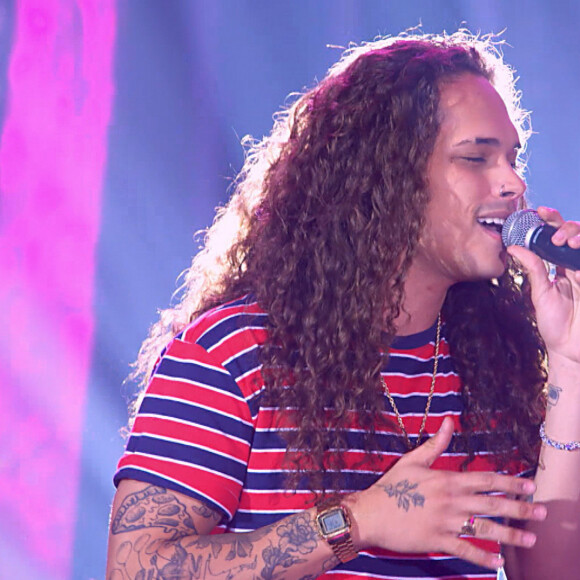 Recentemente Vitão apagou todas as fotos do Instagram, incluindo as que tinha ao lado de Luísa