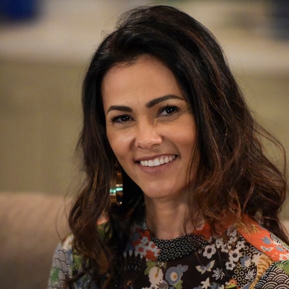 Tiazinha, vivida por Suzana Alves, foi a primeira personagem criada por Luciano Huck