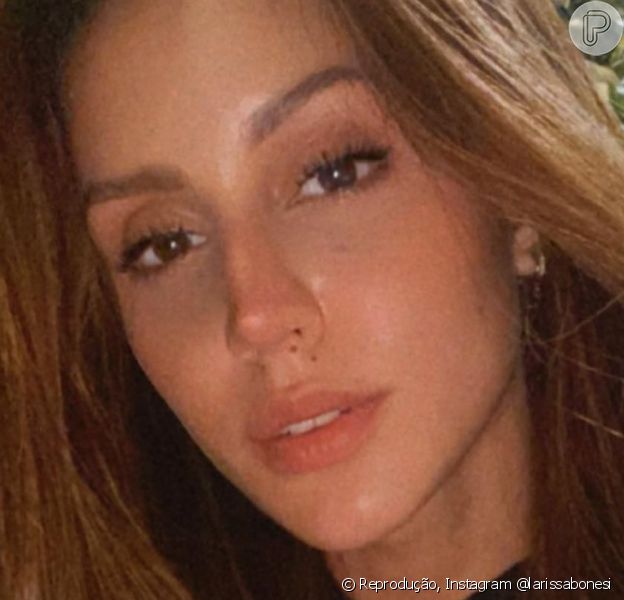 Larissa Bonesi negou que foi pivô da separação de Caio Castro e Grazi Massafera