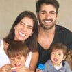 Adriana Sant'Anna trolla a mãe ao 'revelar' gravidez com Rodrigão: 'Gêmeos'