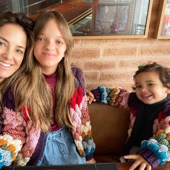 Ticiane Pinheiro encantou os internautas com fotos ao lado das filhas 