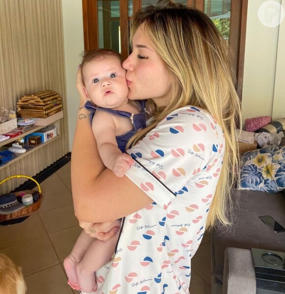 Virginia Fonseca é mãe de Maria Alice, de 3 meses