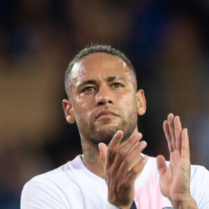 Neymar Jr. parabenizou Hulk Paraíba pela gravidez da atual mulher