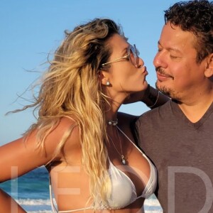 Lívia Andrade mostrou que está realmente apaixonada