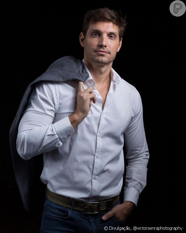 Grazi Massafera vive romance com Alexandre Machafer, diz colunista