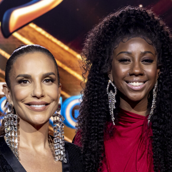 Camilla de Lucas comanda a atração ao lado de Ivete Sangalo
