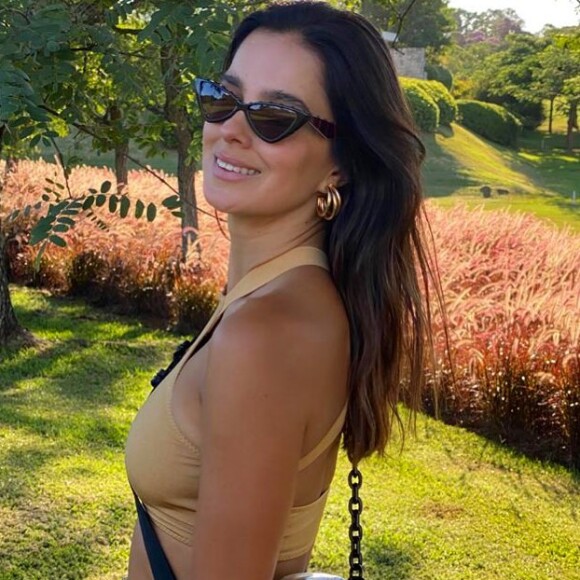 Em 2015, Vera Viel respondeu comentário de uma menina que pedia para famosos compartilharem sua foto porque ela tinha o sonho de ser modelo
