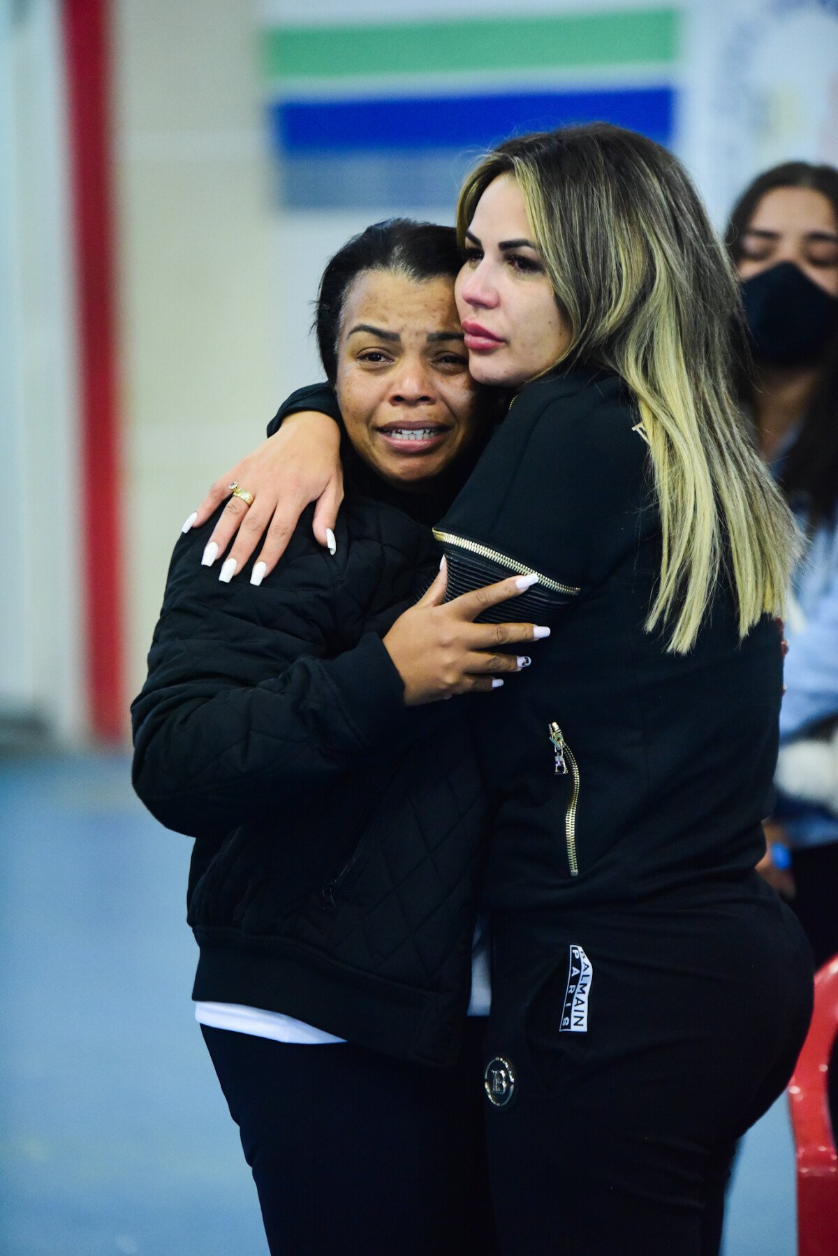 Foto: Deolane Bezerra e mãe de MC Kevin chegaram a trocar farpas por causa  de herança - Purepeople