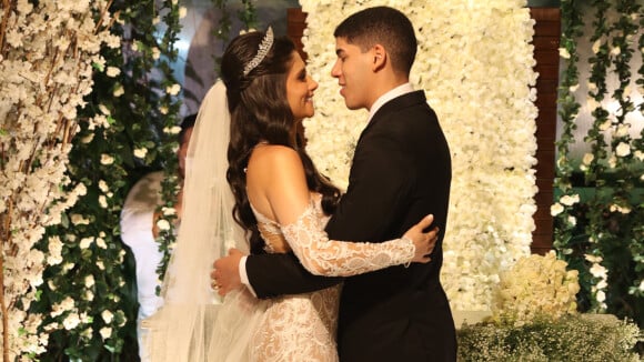 Casamento Zé Vaqueiro e Ingra Soares: veja fotos do look da noiva e vídeos do casal