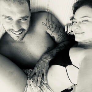 Paolla Oliveira e Diogo Nogueira assumiram namoro em julho