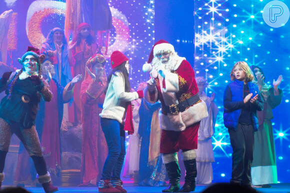 Musical de Natal com filho de Adriane Galisteu está em cartaz aos sábados e domingos, 16h, no teatro Claro, em SP
