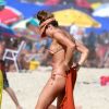 Saída de praia de Grazi Massafera: atriz é fã do modelo pareô