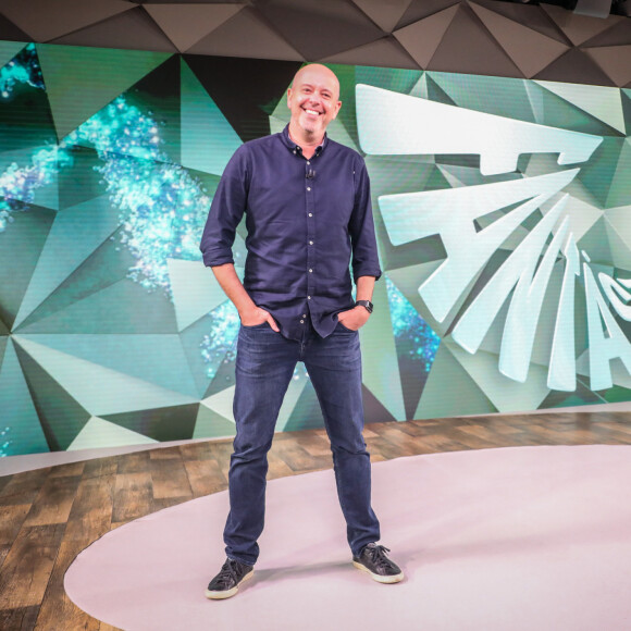 Alex Escobar chegou a disputar vaga dos cavalinhos do 'Fantástico' com outros jornalistas antes de ser escolhido